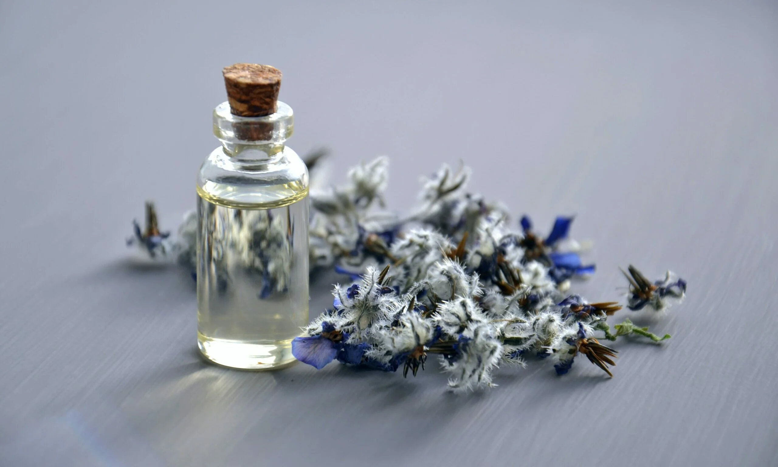 8 Soothing Essential Oils for Anxiety: Enter Calm in a Few Breaths