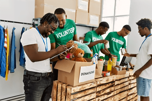 Black Friday and Cyber Monday 2024: How Do Sales Impact Sustainability? 5 give back tuesdays- black friday alternatives