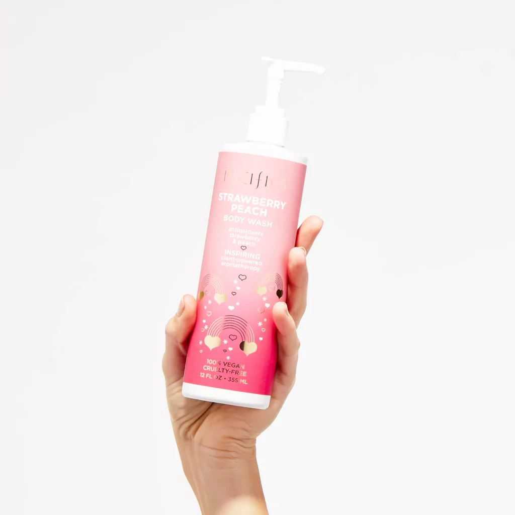 PAC_STRAWBERRY_PEACH_BODY_WASH_HAND_1800x-3 - Ecowiser