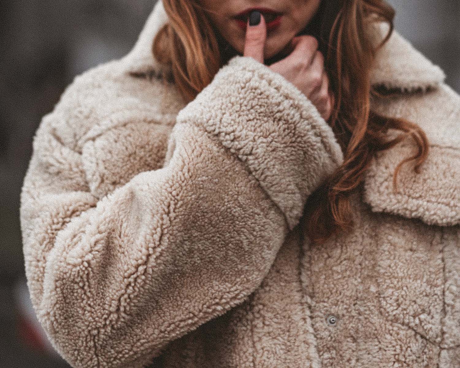 What is Fleece? Understanding Its Impact and Sustainable Alternatives