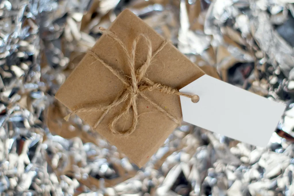 Top 10 Plastic Cup Ornaments: The Ultimate Green Crafter's Guide 7 Upcycled Gift Box Ornaments