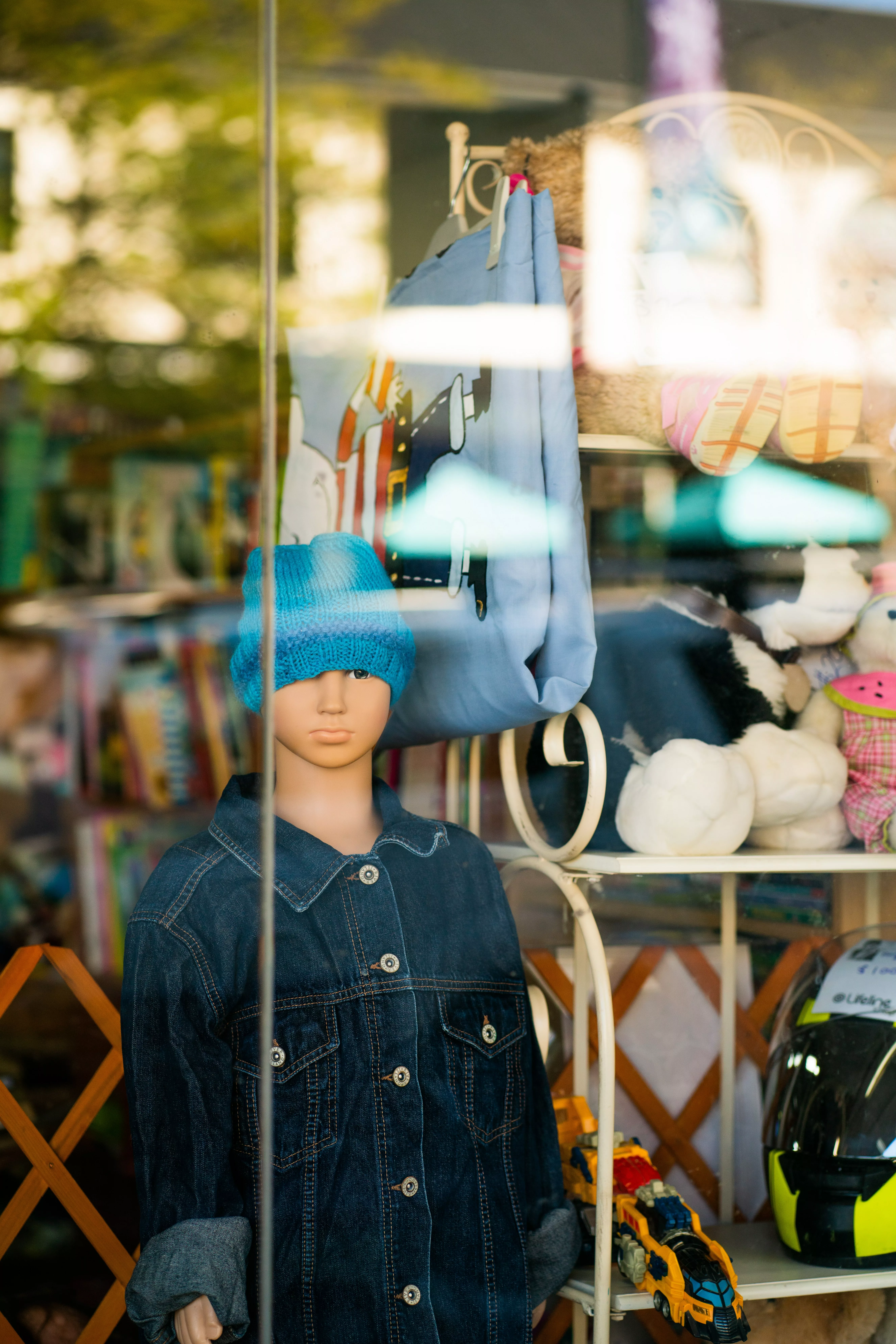 Top 10 Thrift Stores in Dallas for Sustainable Shoppers 11 matthew alexander TZYRAHrgo70 unsplash jpg