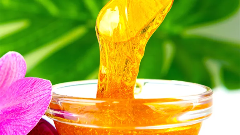 How to Use Sugar Wax Effectively?
