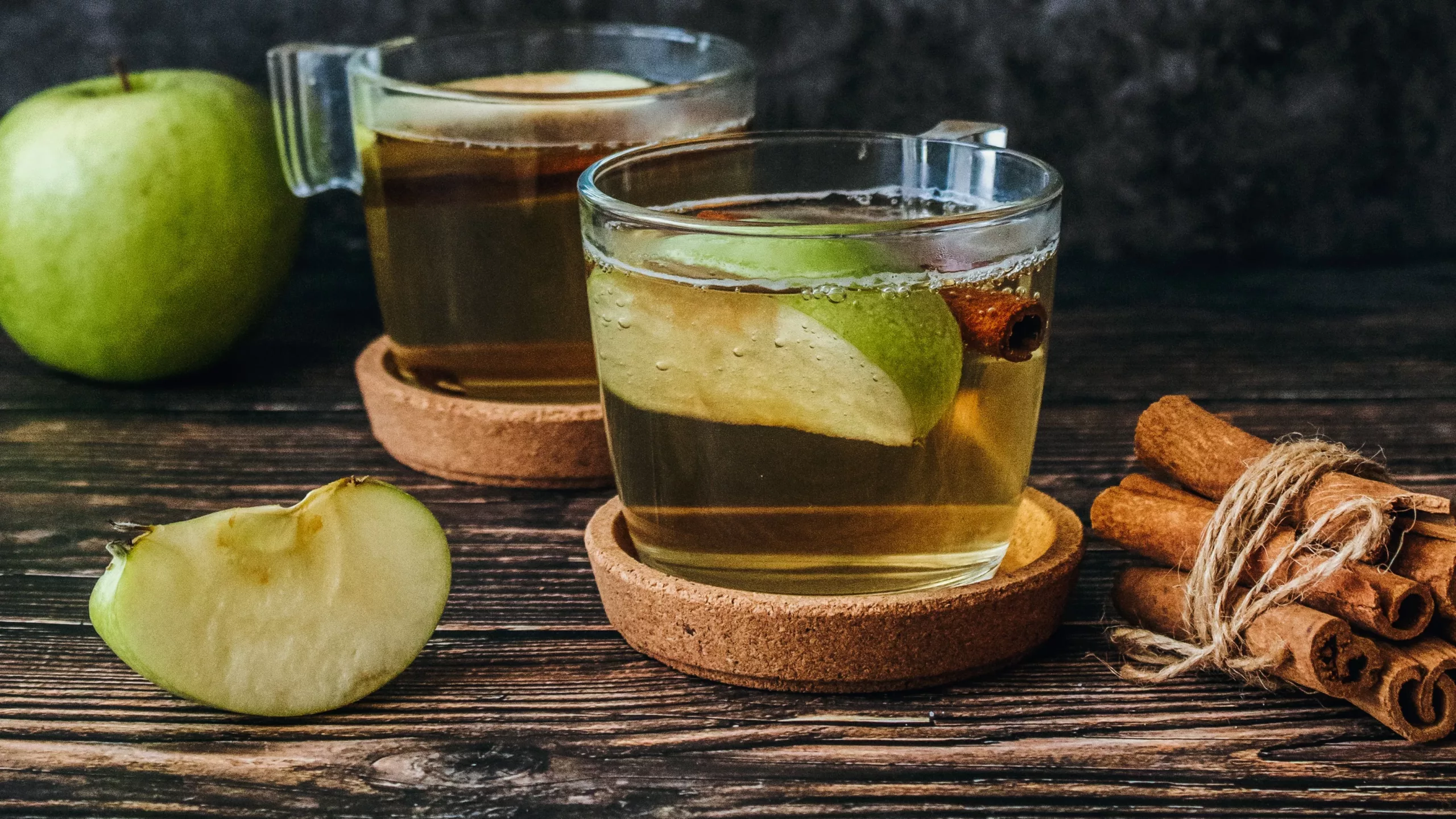 DIY apple cider vinegar feminine rinse recipe