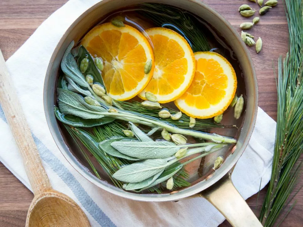 Eco-Luxe Aromas: Savor Sustainable Simmer Pot Recipes for Fresh